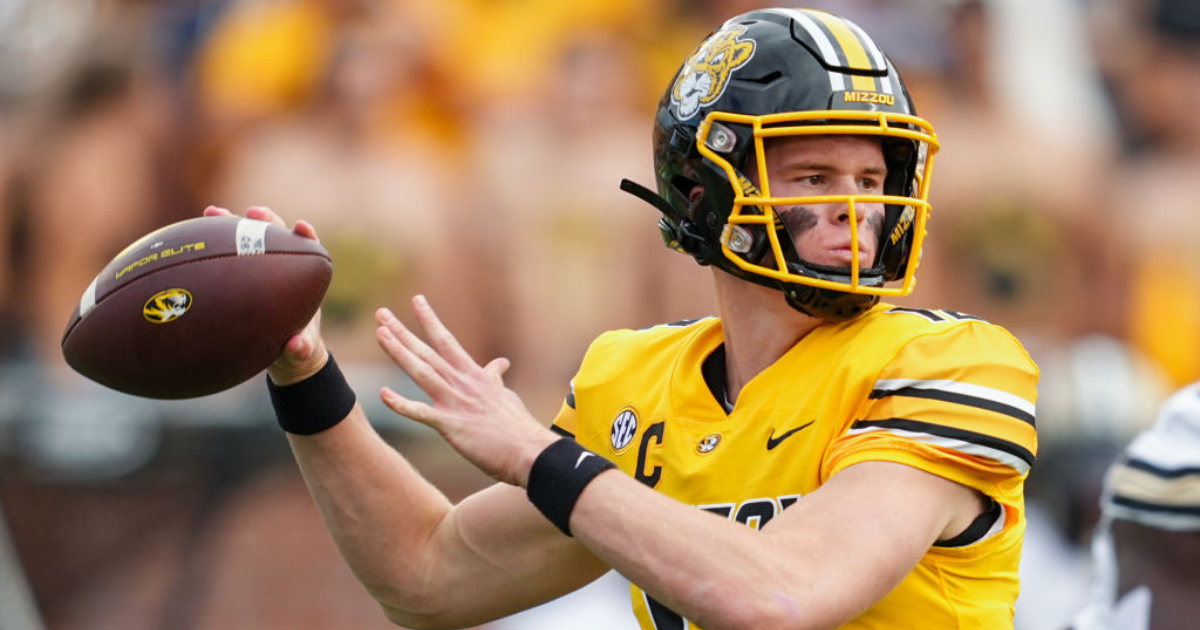 two-kentucky-SEC-opponents-no-starting-quarterbacks-missouri-football-alabama-ole-miss