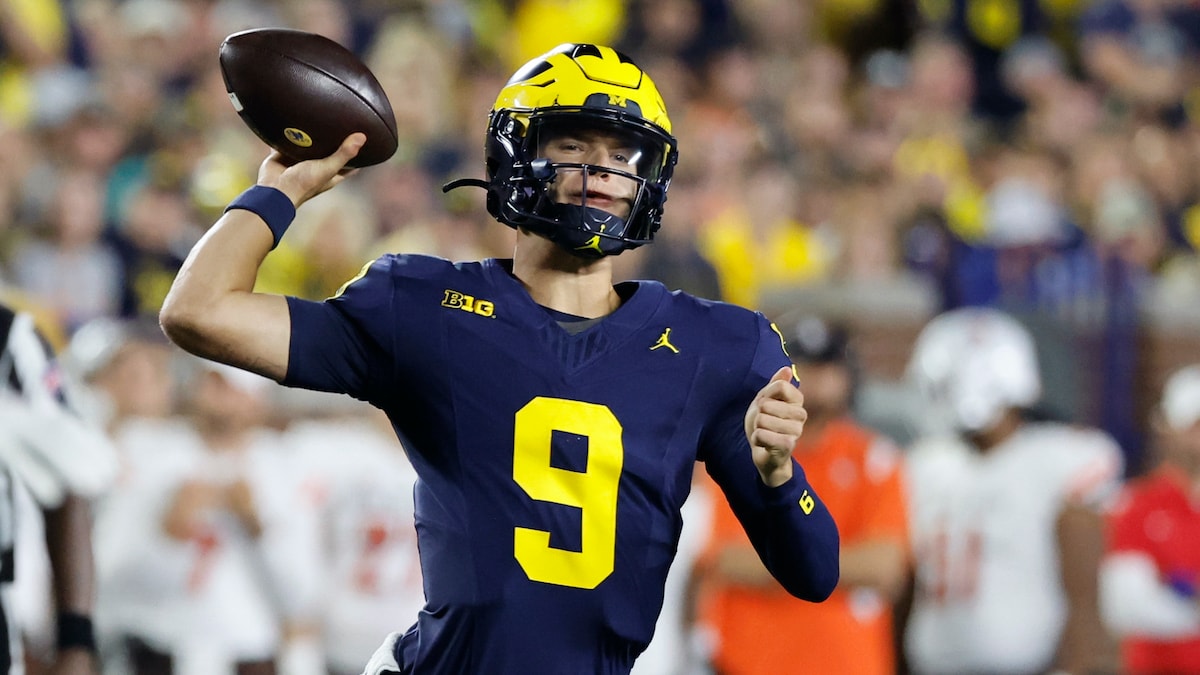 NCAA Football: Bowling Green at Michigan