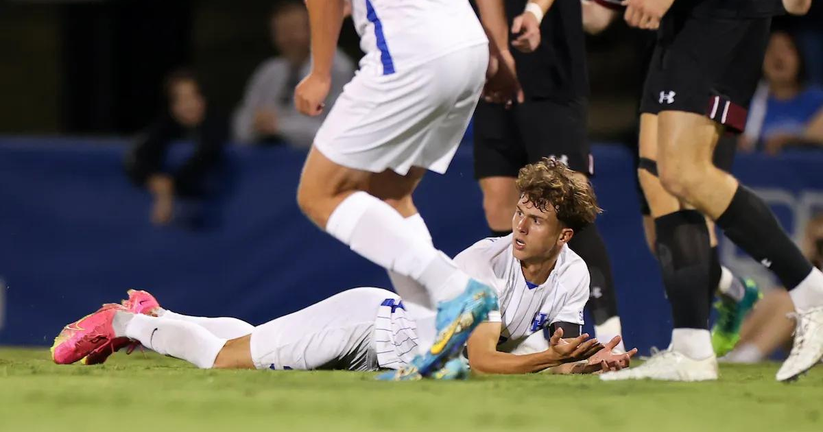 kentucky-mens-soccer-drops-another-loses-ucf-home