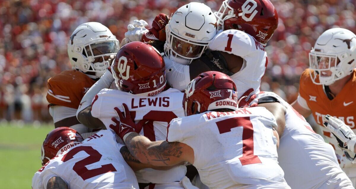 Oklahoma Linebackers Get Matching 'Horns Down' Tattoos After Win Over Texas