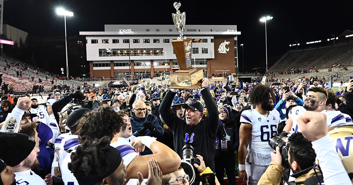 Washington celebrating after the 2022 Apple Cup