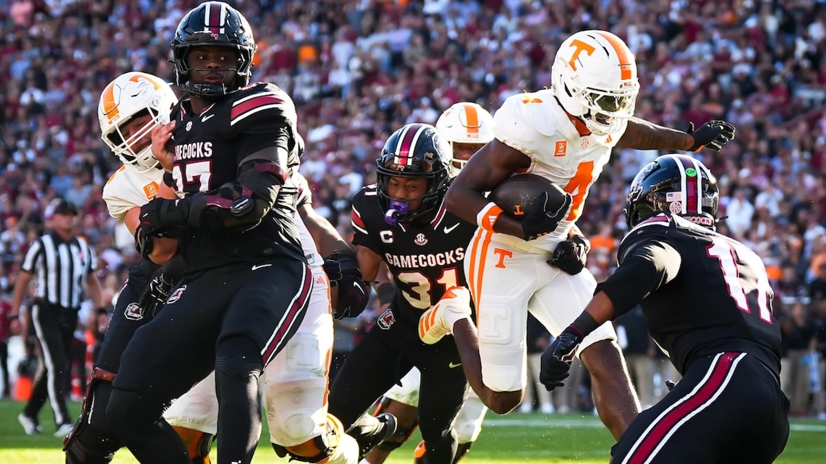 Four quick takes: Tennessee collapses late and loses at South Carolina