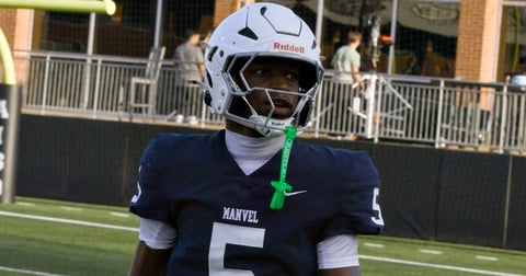 2028 Oklahoma football WR offer Carter St. Junious
