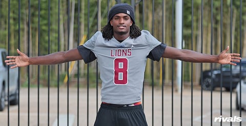Deshawn Hall