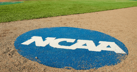 Updated 2022 NCAA Baseball Championship schedule, television listings, scores