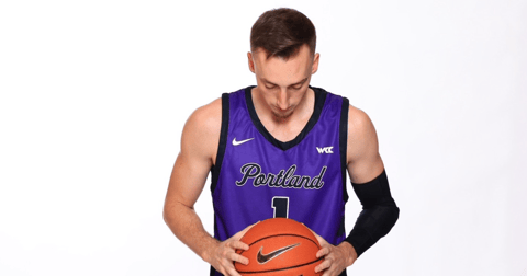 Portland transfer Moses Wood commits to Washington