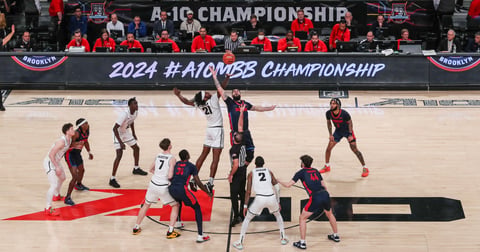 WATCH: Confetti prematurely falls from rafters in A-10 Tournament Championship Game mishap