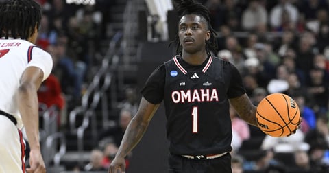 Omaha guard JJ White commits to Baylor out of NCAA transfer portal