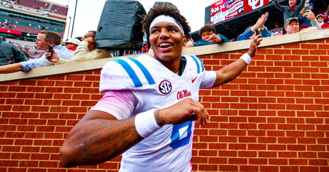 Trinidad Chambliss signs NIL deal with Mama Justice Law Firm, helps launch scholarship program