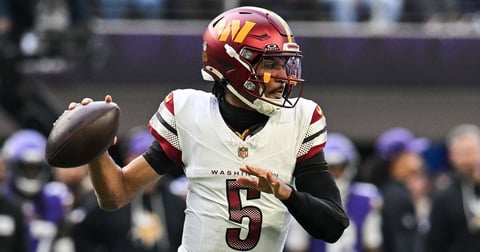 Jayden Daniels injury update: Commanders QB suffers ugly arm injury vs. Cowboys