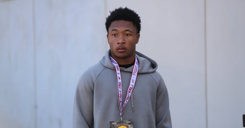 2029 RB Asir Nembhard breaks single game record for rushing yards at Mater Dei (Calif.)
