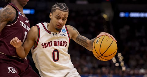 Saint Mary's guard Mikey Lewis commits to Texas out of NCAA transfer portal