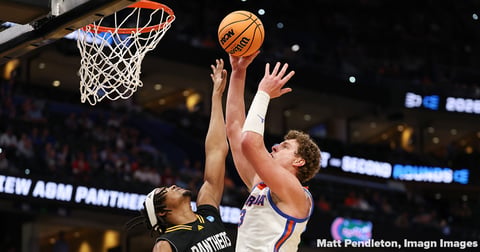 Former Gators center Micah Handlogten signs Exhibit 10 deal with Jazz