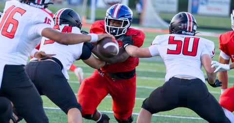 Sooners Throw Potential Future Teammates at 5-Star DL