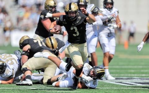Monday Morning QB: Bryant — First Looks
