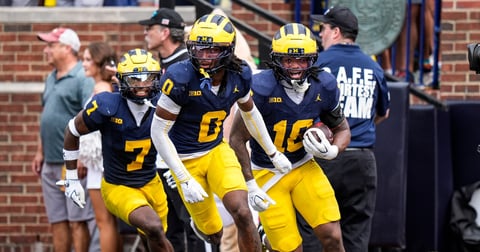 NEWS AND VIEWS: On Michigan linebackers, recruits noticing U-M's defense, Jay Hill mastery