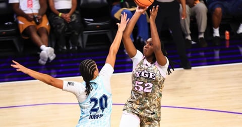 Top 2028 recruit Loriel Murray breaks down recruitment