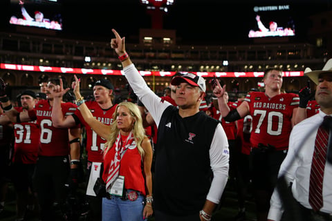 Joey McGuire provides injury updates for Texas Tech, talks Houston matchup on Red Raider Football Show