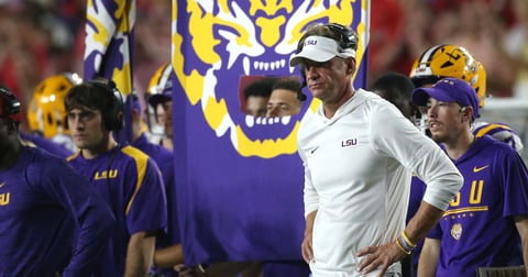 Lane Kiffin credits Ole Miss crowd with caveat: 'Guess I had to leave to get them to do that'