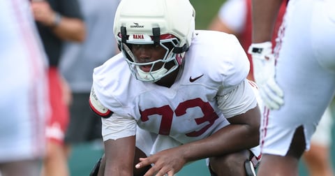 Alabama removes freshman OL Chris Booker from its online roster