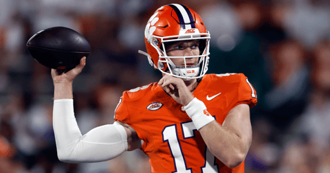 Christopher Vizzina listed as probable on initial availability report vs. Cal amid elbow injury
