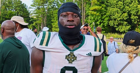 LB David Nosa catches fire with six offers in two-week span