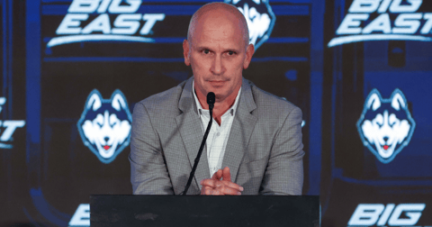 Dan Hurley on navigating the NIL landscape: 'I look at it like it's a poker game'