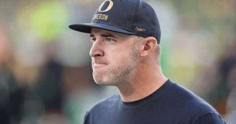 Oregon fires offensive coordinator Drew Mehringer