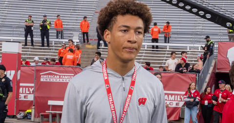 Top QB Target Brayden Tillman Returns to Wisconsin