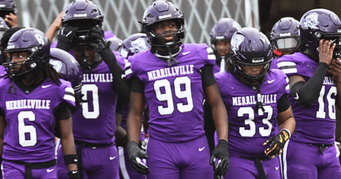 Why Illinois is a "realistic option" for newly-offered DL Jaki Jones