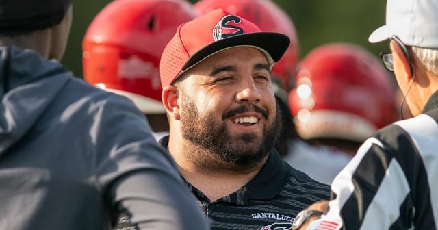 Hector Clavijo III steps down as Santaluces (Fla.) football coach after denied appeal