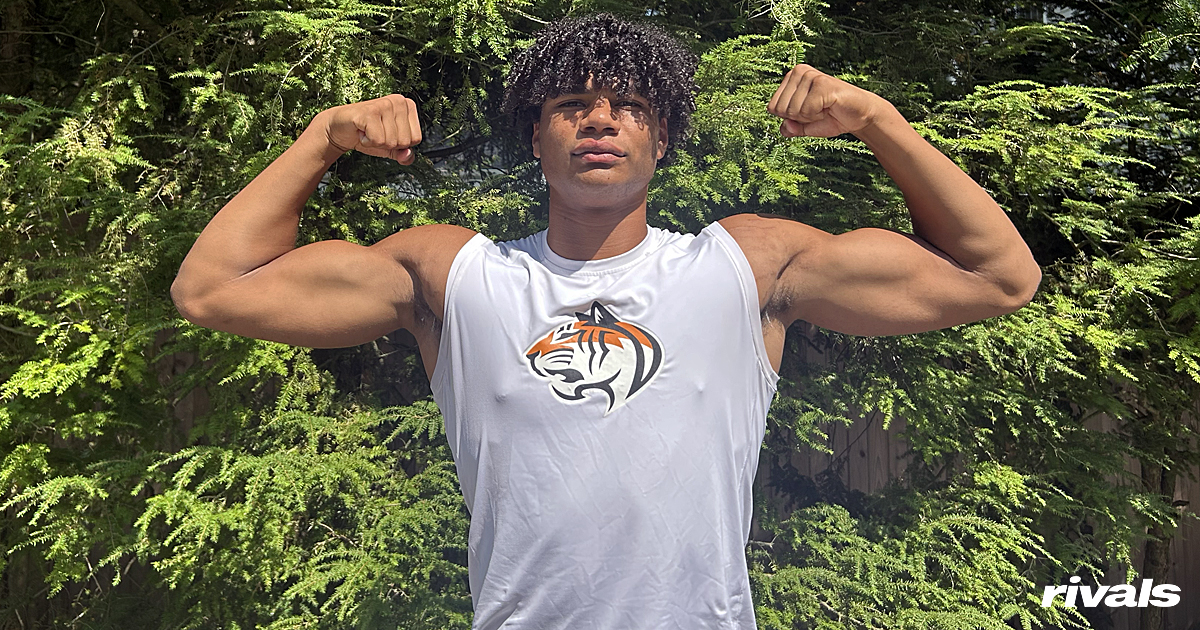 Bill Belichick the latest to visit elite defensive end Mekai Brown