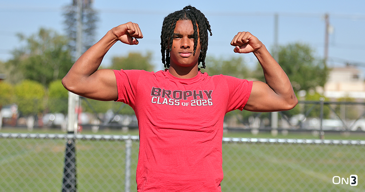 BREAKING: Stanford lands massive commitment from key WR prospect