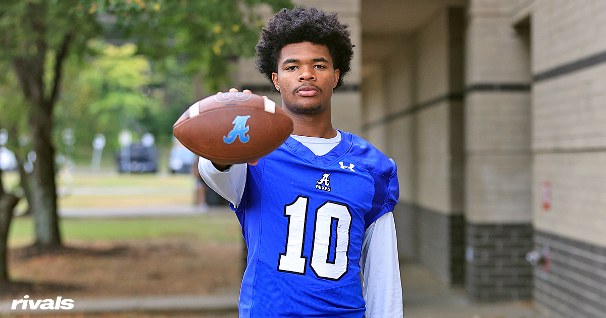 Kentucky will host many football visitors over the next three months