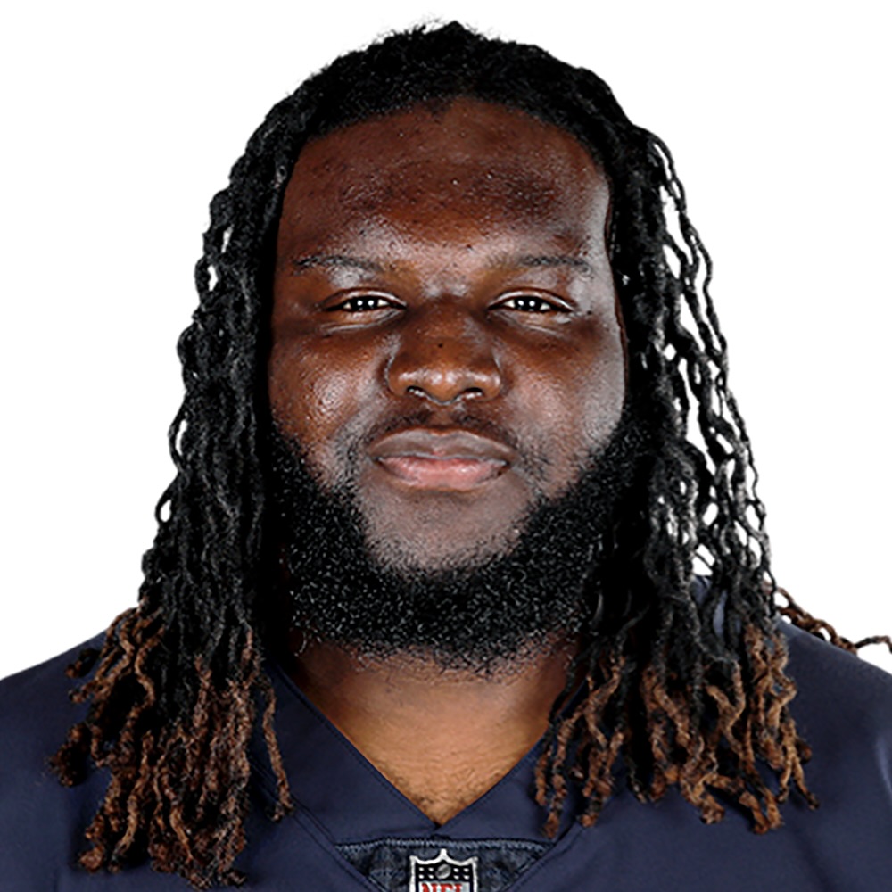 Lachavious Simmons - Chicago Bears - Interior Offensive Line