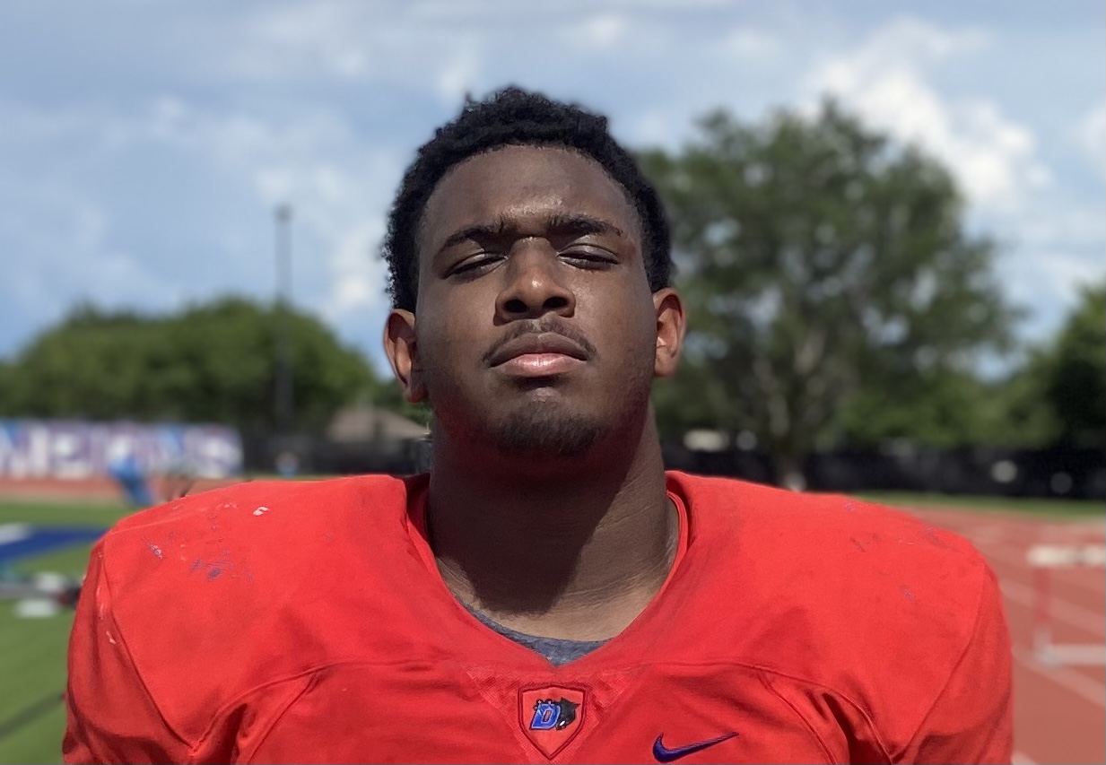 Alex January - Texas Longhorns - Defensive Line