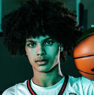 Isaiah Carter