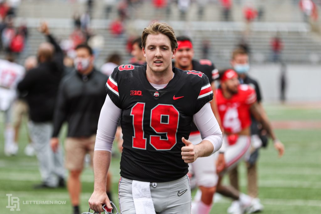 Walk-ons provide unique perspective into Buckeyes quarterback battle