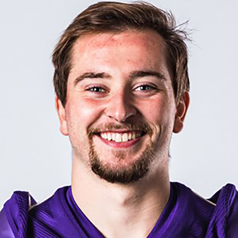 Dylan Morris seizes reins as starting quarterback for No. 20 UW