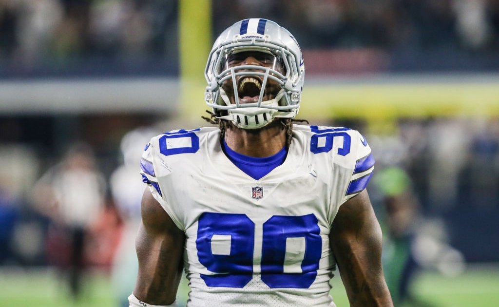 Cowboys lose top pass rusher DeMarcus Lawrence to injury