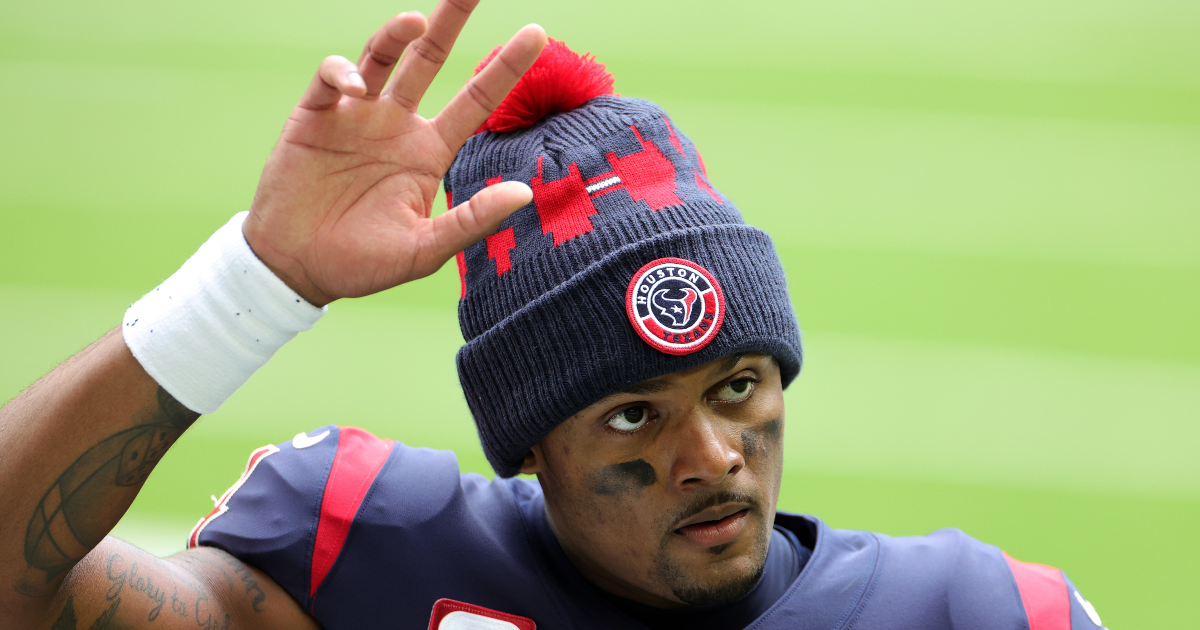 Texans reportedly have hefty price in mind to start Deshaun Watson