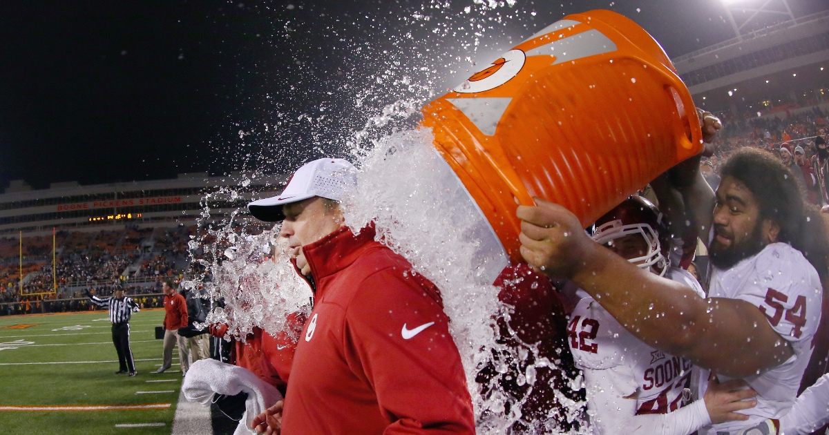 Fox's Gatorade Bath