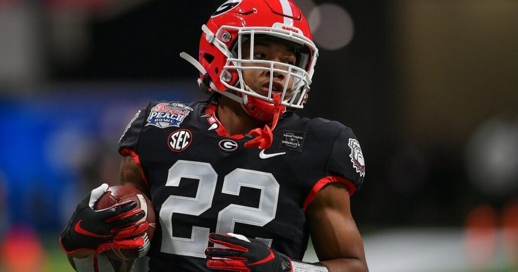 Georgia unveils new jerseys, return of the block numbers for 2022