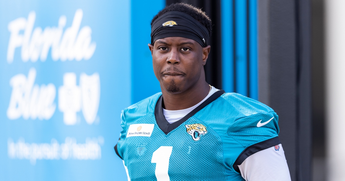 Jags' Etienne returns after foot injury derails rookie year