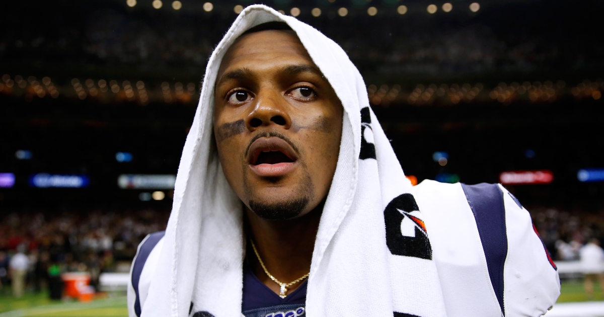 Miami Dolphins frontrunners for Deshaun Watson, want pick