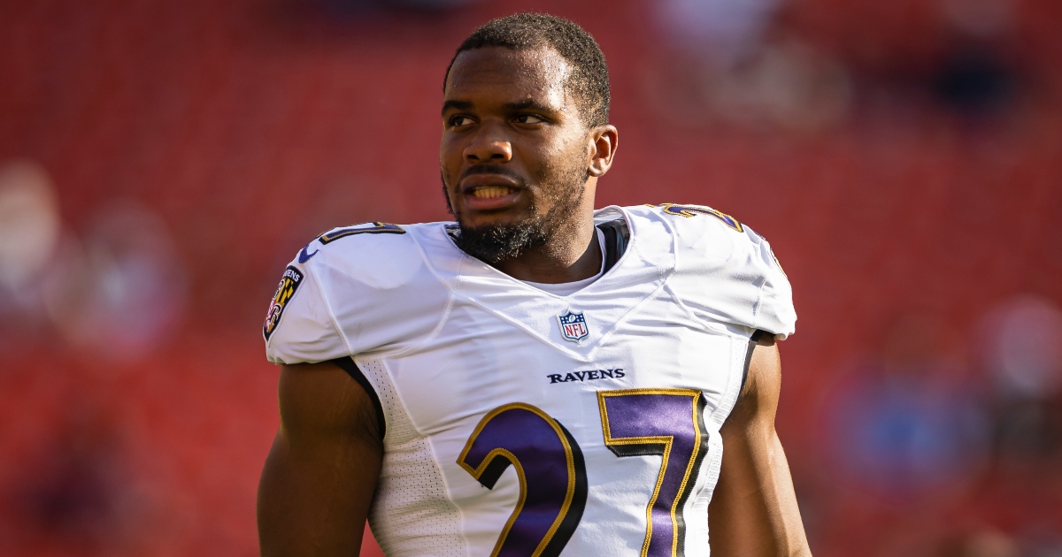 Gus Edwards injury: Ravens fear RB has torn ACL