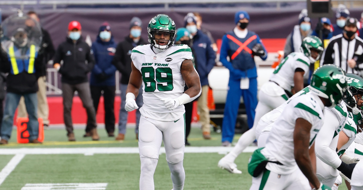 New York Jets trade tight end Chris Herndon to Minnesota Vikings