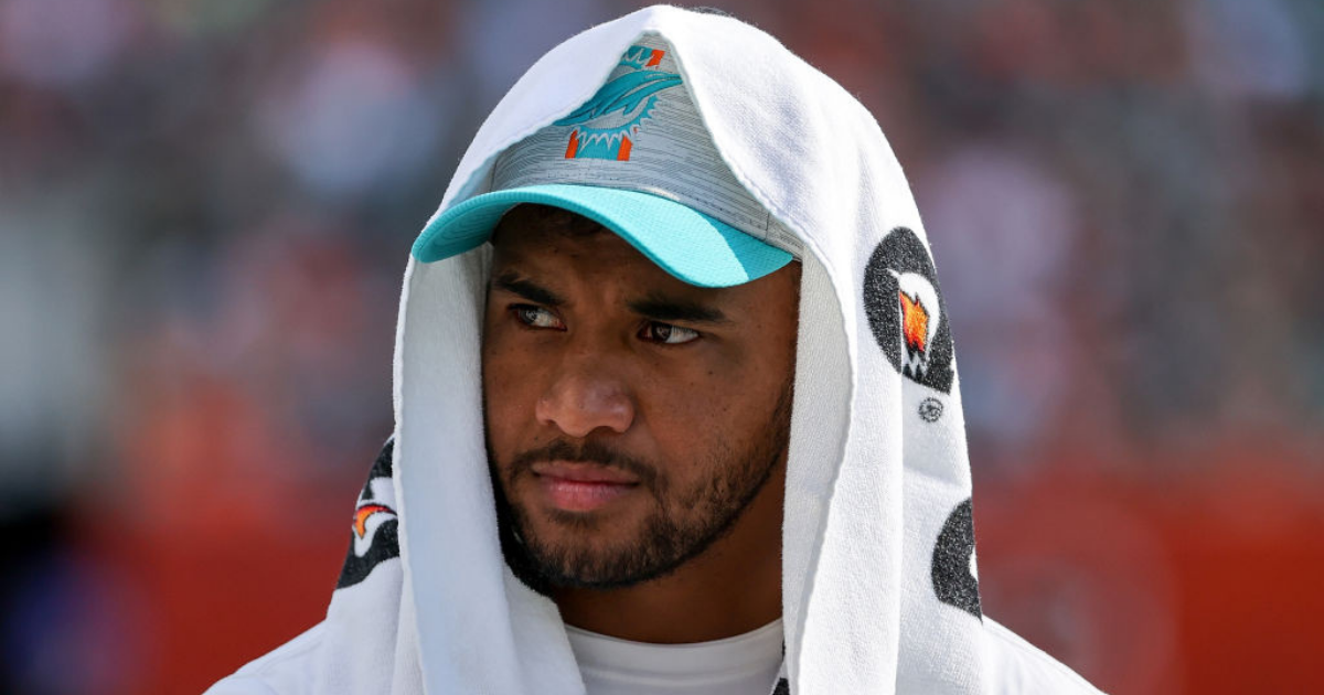 Dolphins coach addresses DeShaun Watson, backs Tua Tagovailoa - On3