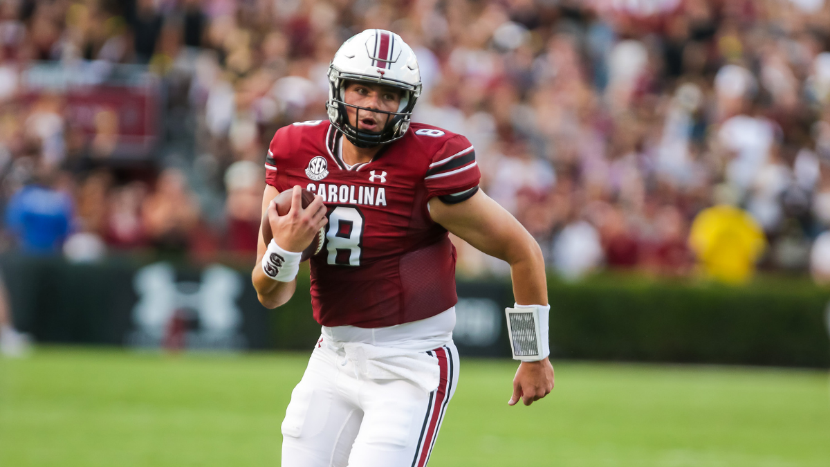 Grad Assistant Turned Starting Quarterback Impresses In Gamecocks Win