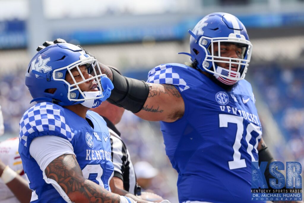 darian-kinnard-earns-sec-offensive-lineman-of-the-week-honors